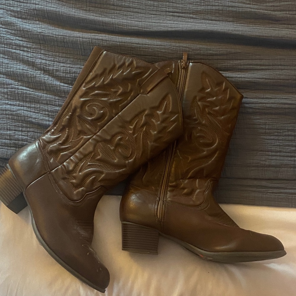Elegant Brown Leather Ankle Boots
